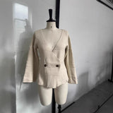 Women's Fashion Retro Long-Sleeved Collar Short