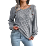 2025 Casual Square Collar Buckle Knitted Knitted Sweater Women's