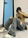Faded Boyfriend Fit Frayed Ripped JeansOutfit