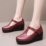 With Round Head Slope And Soft Soles Of Mother Leather Shoes Spring And Autumn Waterproof Table Thick-Soled Loose Cake Shallow Magic Stick Single Shoes