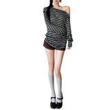 Zingj 2024 New Women's Commuter Unique Cut Diagonal Collar Off-Shoulder Striped Long Sleeve Top-Outfit