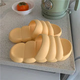 Slippers Summer Sandals Thicken EVA Soft Bath Slip Cute Ins Cloud Shap Design Antislip Sole Flat Slide