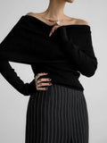 Women's Fall/Winter 2025 Long-Sleeved Knitted Bottom Shirt With A Word Of The Shoulder Sex-Repair And Exposed