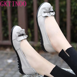 Fashion shoes Women Flats Round Toe Genuine Leather Women's shoes Metal Decoration Flat Casual Shoes Woman Large