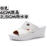 Leather Slope And Slippers Women Wearing Fashion Pine Cake Thick Bottom Fitting Room A Word Drag Anti-Slip High And Cow Skin Cold