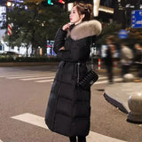 Advanced Sense Long Down Jacket Female 2024 Winter Fashion Fox Big Hair Collar Waist Show Thin White Duck Down Over The Knee Coat-Outfit