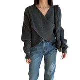 Korea Dongdaemun Autumn And Winter New Temperament Simple V-Neck Cross-Design Sense Loose Knitted