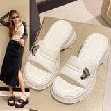 Slippers Female Spring And Summer New Fairy Wind Love Simple One-Word Trawl Red Pine Cake Thick Bottom Beach