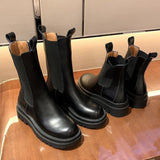 Football Club Boots And Girls Increase 2024 New Spring And Autumn Super Hot Chimney Short Boots Thick Soles Martin Boots