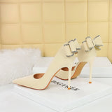 Zingj Banquet High Heel Shallow Tip Side Hollow Diamond After Bow Single