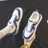 Women Shos 2022 Spring New White Shos Fashion Breathable Casual Sport Shoes Ladies Non Slip Flat Running Shoes Zapatos De