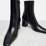 Leather Fabric Tips Thick And High Heel Zippered Knight Boots, High Fashion Women's Short