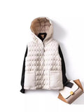 90 White Duck Down Light Down Inside The Female 2024 Autumn / Winter New Fashion Hat Wavy Grain Casual Thermal Vest-Outfit