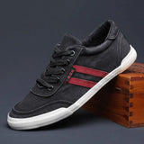 Fashion Canvas Breathable Skateboard Shoes Spring Autumn Lace Up Leather Casual Shoes For Men Flats Loafers Male