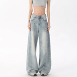 Vintage 90s Light Wash Baggy Boyfriend JeansOutfit