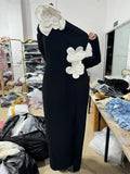 Sexy Black Shoulder Sidet Banded Long Skirt On Chest White Delicate Flower Decor Dress Dress