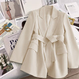 A Suit Jacket Woman In The Autumn Of 2025, The New Design Temperament Korean Version Of The Leisure Trend Green Suit