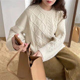 Zingj Pure And Fresh 2024 Autumn Winter New Sweet And Gentle Wind Round Collar Loose Show Thin Long Sleeve Knit Sleeve Sweater Bottom-Outfit