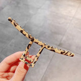 Woman Metal Hair Claws Hair Accessories Chic Barrettes Hair Clips Hairpins Ladies Hairgrip Headwear Girls Ornaments