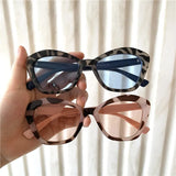 Cat Eye Sun Glasses Colour Trend Sunglasses Street Fashion Women Vacation Beach