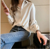 Spring new White Shirt Plus Size 4XL Blouse Casual Loose Women Shirts Fashion Long Sleeve Buttons Women Tops