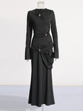 Vietnam's Niche Design Dress 2025 New Round Neck Fashion Kinestic Folding Splicing Body Repair Knitted Dress