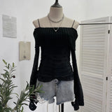 Real Shooting Of Waste Soil Wind Word Leakage Collar Collar Collar To Make Old Hole Sling Knitted Shirt With Short Sweater