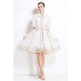 New Famous Summer Retro Collar Single Buckle Lace Lantern Sleeve