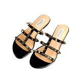 Cool Slippers Female Warren V Rivet Shoes Summer Wearing Round Head PU Word Slippers Large Code