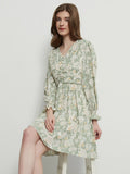Retro Pleated V-neck Buttons A-line Floral Dress Women Elegant High Waist Mini Dress Lantern Sleeves Vestido