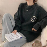Zingj Department Minority 23 Years Autumn Winter New College Wind Loose Color Smiling Face Sweater Sweater Coat Female-Outfit
