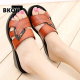 Women Slippers Genuine Leather Casual Slides Women Summer Shoes Retro Solid Mother Shoes Wedges Flip Flops
