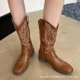 Embroidery V Moust Martin Boots Women 2025 Autumn Brown Coarse And National Wind Knight Short Boots Western Cowboy