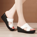 Heel Sandals And Slippers For Women In 2023, The New Summer Muffin Thick-Soled Waterproof Platform Wears Fashionable Red