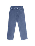 Light Wash Denim Boyfriend Jeans- Outfit
