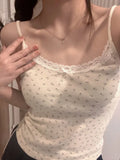 U-neck Floral Short Sleeve TeeOutfit