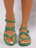 Women's Sandals Large Size 2025 New Clip Toe Retro Buckle Flat Bottom Cross With Beach Women's Shoes