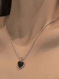 2pcs Heart Pendant Necklace- Outfit