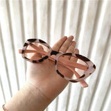 Cat Eye Sun Glasses Colour Trend Sunglasses Street Fashion Women Vacation Beach