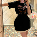 Solid Mini Skirt With Lace Trim-Outfit