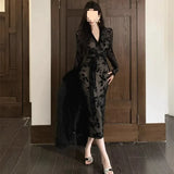 Sister Style Black Collar Long-Sleeved Dress Women Autumn Body Dress In The Long Dress Open Fork To Close The Waist Tight Lace