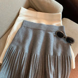 Knitted Pleated High-Waisted Mini Skirt- Outfit