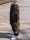 Loose Fit Camo Cargo Pants-Outfit