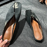 New Chinese Style Chinese Style Single Shoe Women 2025 French Flat-Bottomed Temperament Bag Half Dragged External Slippers