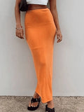 Stretchy Y2K Maxi Skirt- Outfit