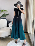 Gradient Pleated Long Skirt- Outfit