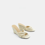 Slope And Retro Weaving High Heel Cool Drag Woman 2025 Summer New Dew Wearing Sandals Outside The Holiday