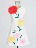 Fashion Personality Design Short Dress 2025 Summer New Three-Dimensional Flower Round Neckless Sleeves To The Waist Thin
