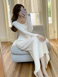 Zingj Real French Knitted Dress For Women In Autumn And Winter, A New Sexy Hip-Wrapped Skinny Dress With A Sweater