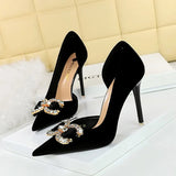 Zingj Banquet High Heels Fine Heel Shallow Mouth Tip Side Hollow Out And Thick Suede Water Diamond Button Bow Single